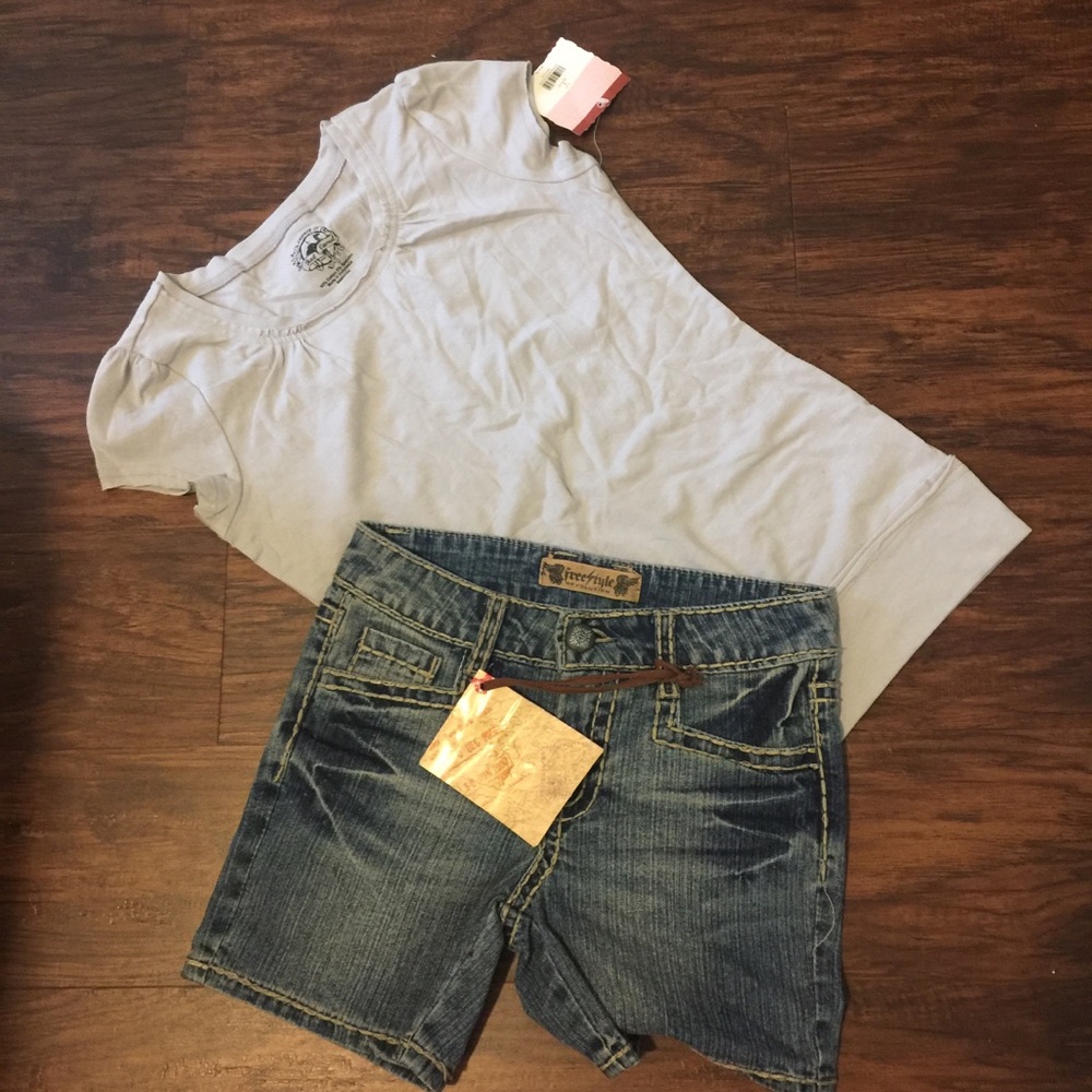 NWT Red Camel Girls Tee and Freestyle Shorts. L/10